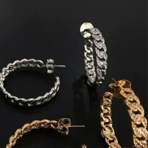 Brinco de Argola Cartier Cravejada - tarraxa