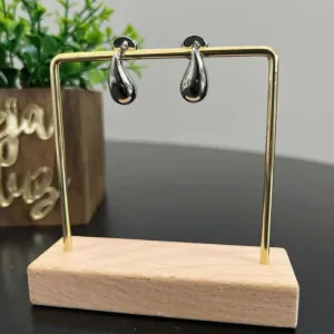 Brinco de gota lisa 15mm tarraxa