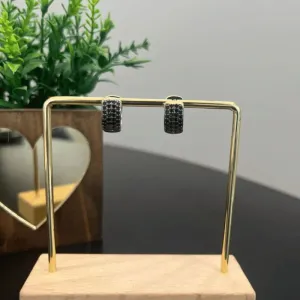 Brinco em Clik Cravejado em zircônias com 10mm