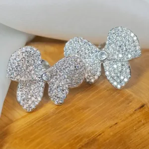 Brinco de Laço Cravejado