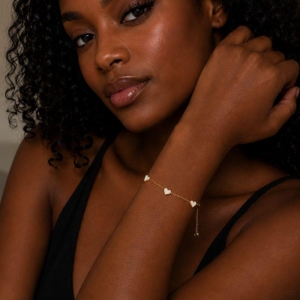 Pulseira de coração Pedra Resina - Aço Banho Madre Perola
