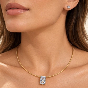 Conjunto em Aro com Pingente Retangular de Zirconia
