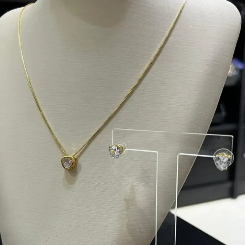 Conjunto ponto de luz coração - Dourado