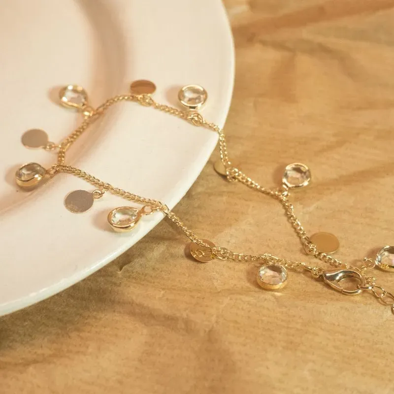 Pulseira Pingentes Plaquinhas e Pedras