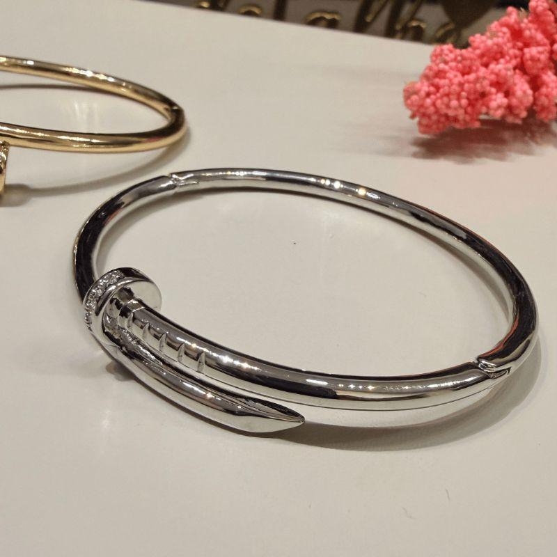 Bracelete de Prego Cravejado - Banhado Rodio