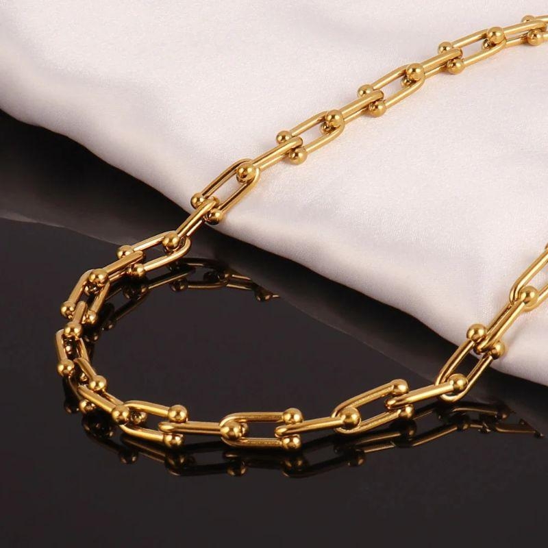 Choker cartier cadeado - Aço com banho de Ouro