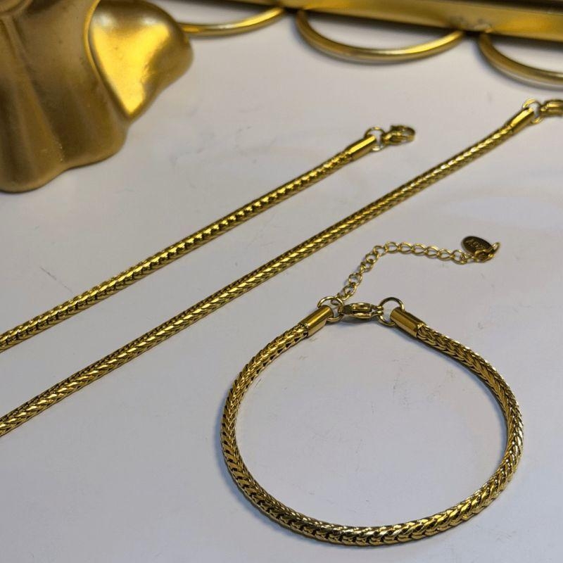 Pulseira Fio redondo - Aço com Banho