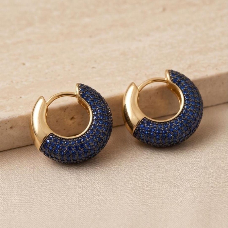 Brinco de Argola Ckik cravejado - Azul Safira