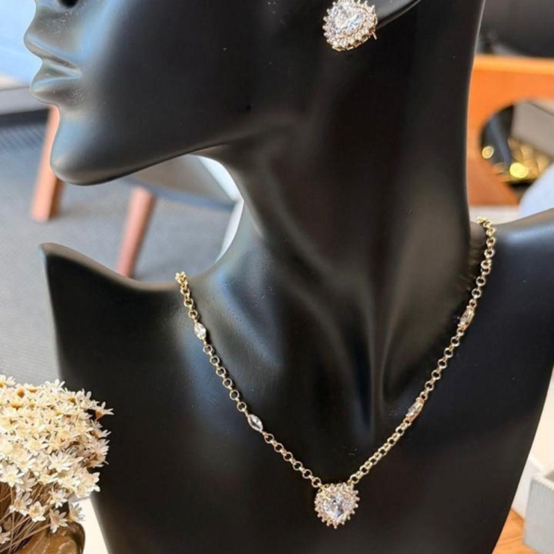 Conjunto Coração Cravejado