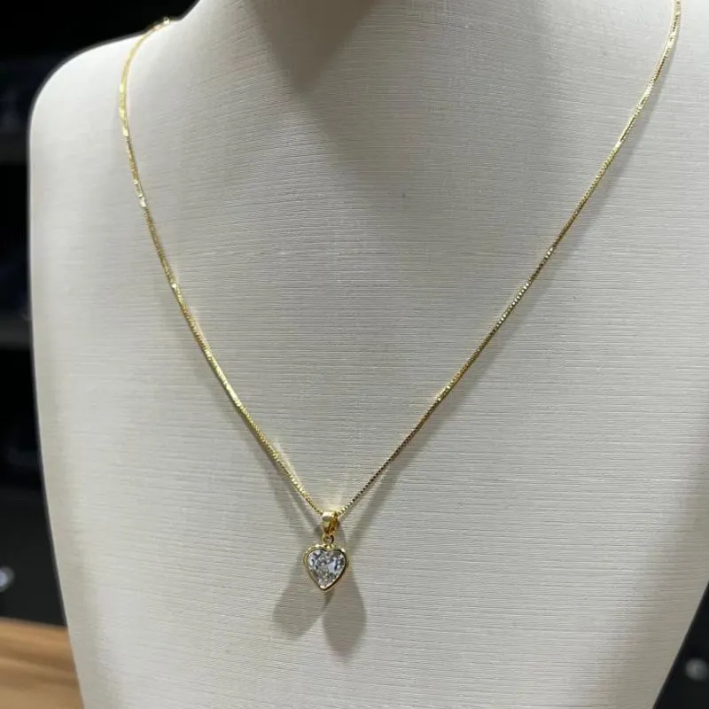 Corrente veneziana com 45cm + 5cm e pingente de coração de zircônia 10mm
