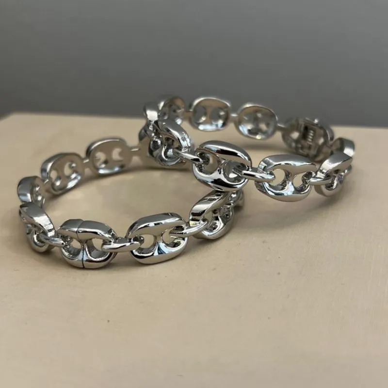 Bracelete Elos vazados