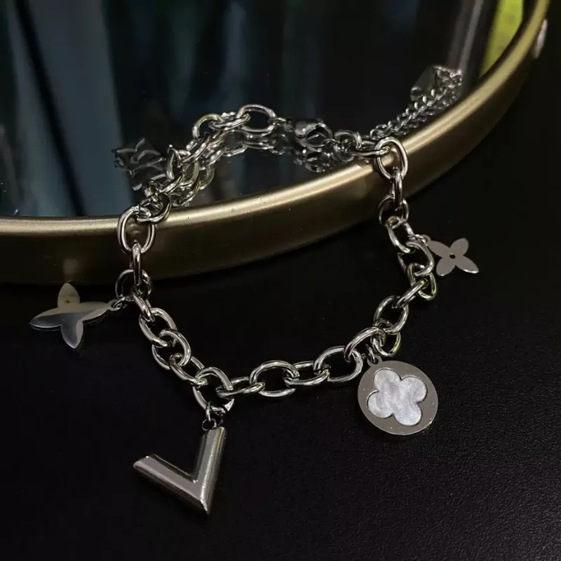 Pulseira Elos Pingentes Aço Inox Dourado