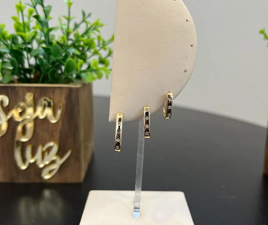 Brinco Trio de Argola clik com zirconias