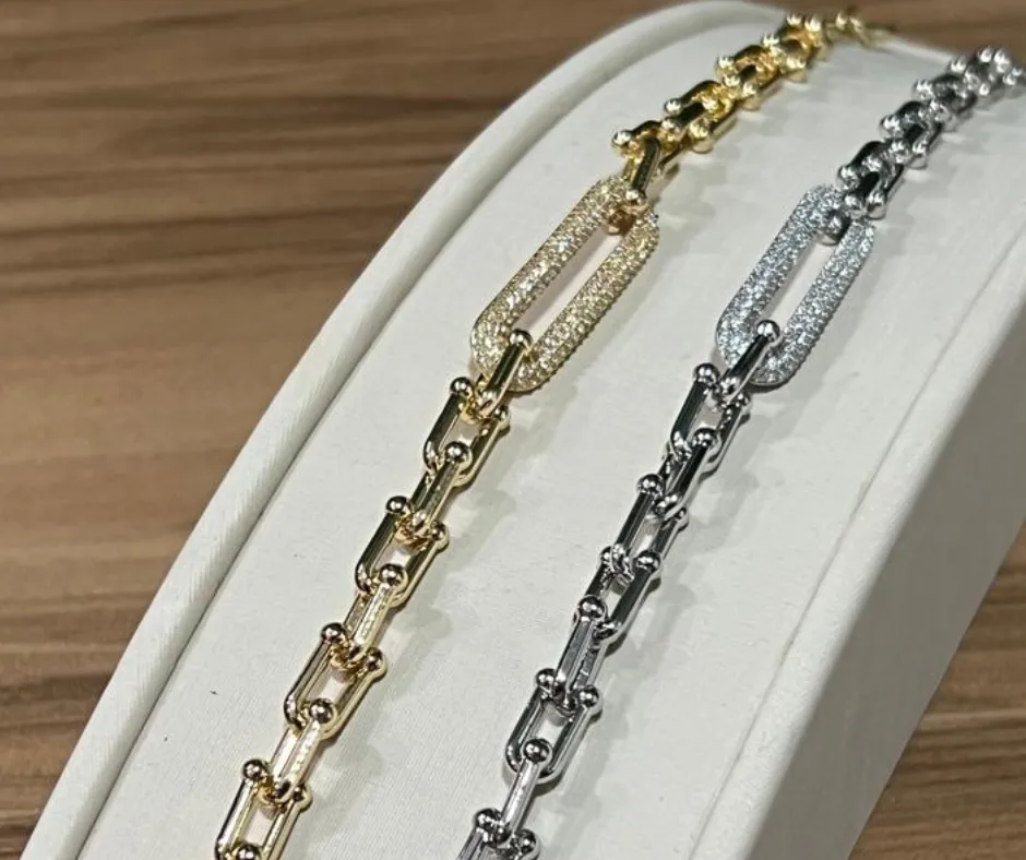 Pulseira com Elo cravejado