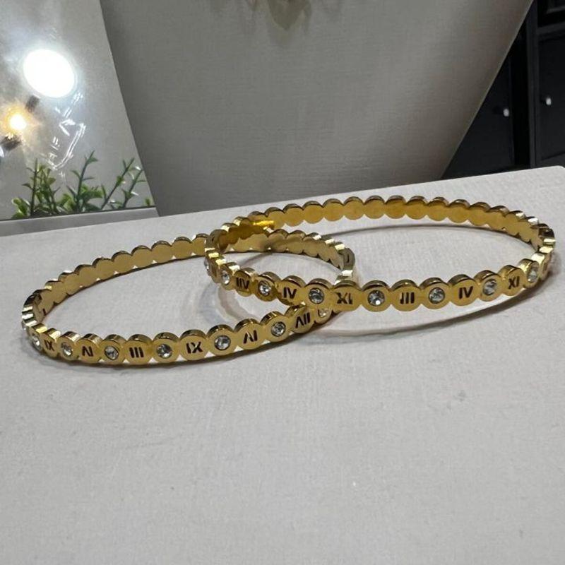 Bracelete em Aço Números Romanos - Dourado