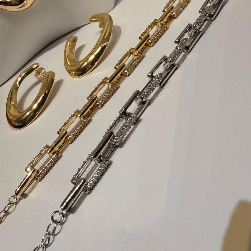 Pulseira Elos retangulares Cravejada - banho de Ouro