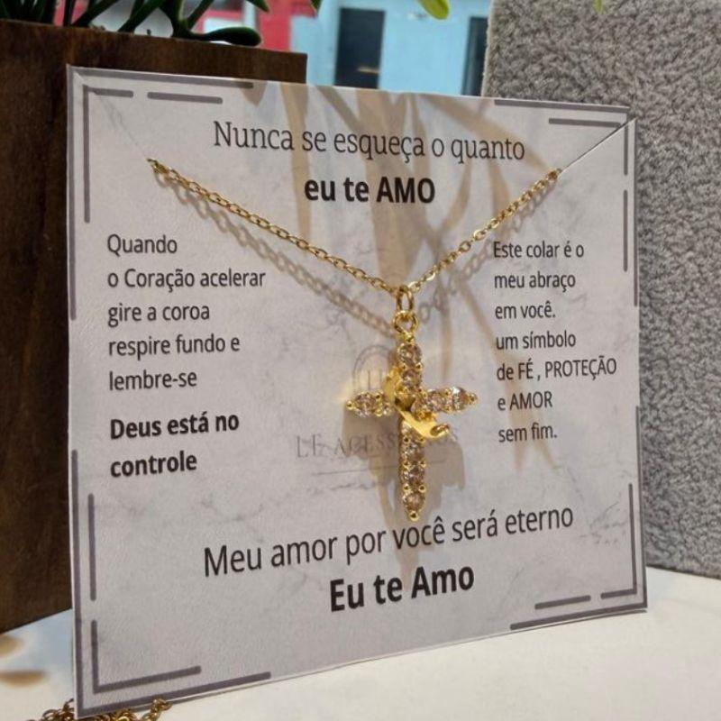 Colar com Pingente de Coroa e Cruz Cravejada  - Aço com Banho